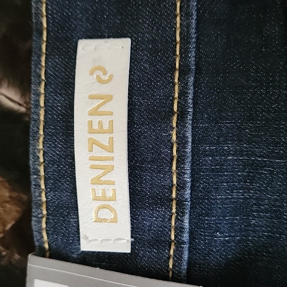 Levi's Denizen Low Rise Boy Shorts, Love Stretch 2/3. NWT - Picture 7 of 16
